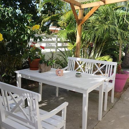 Le Colibri Et Le Frangipanier Apartment ลา ทรินิเต ภายนอก รูปภาพ