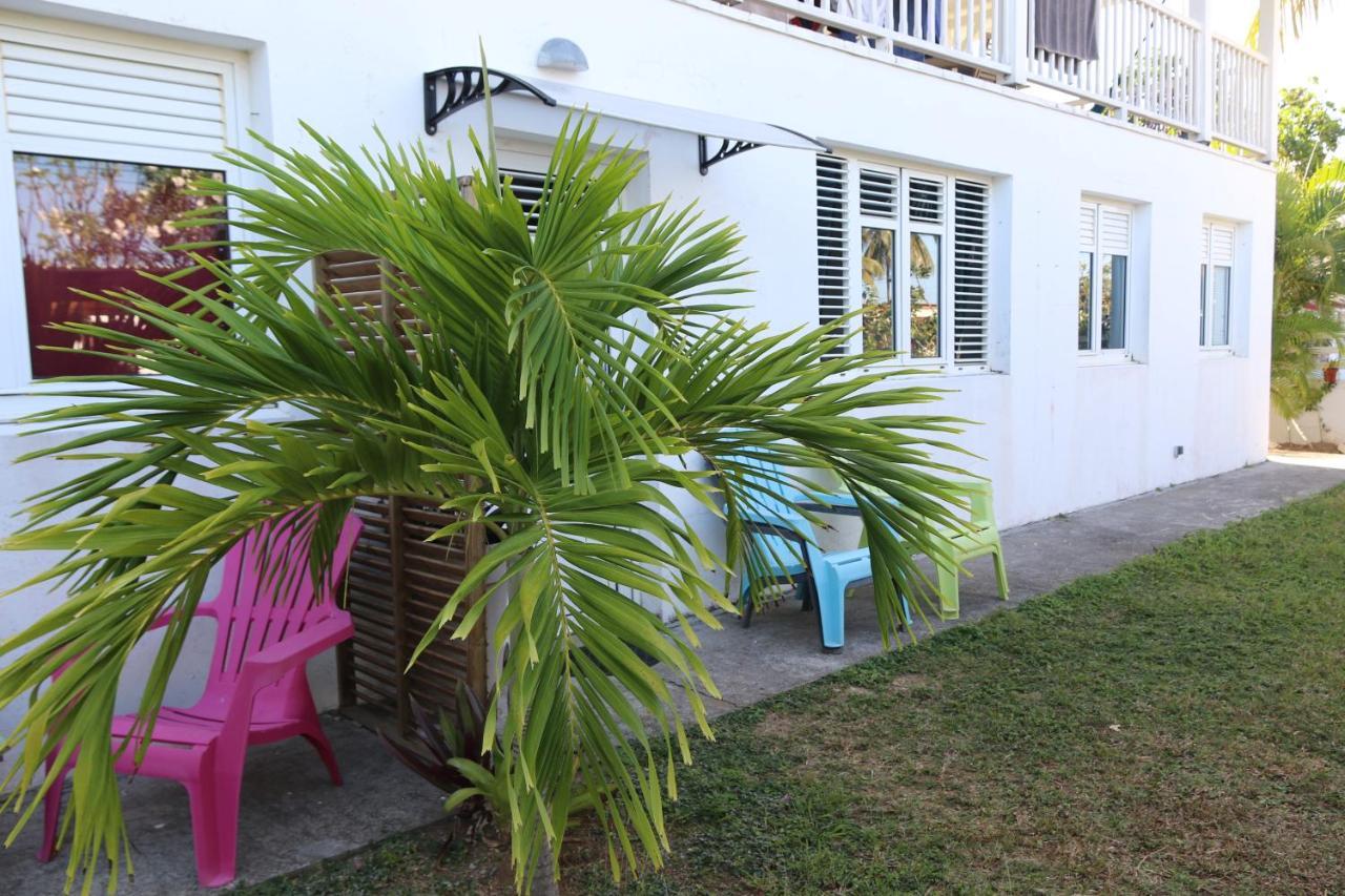 Le Colibri Et Le Frangipanier Apartment ลา ทรินิเต ภายนอก รูปภาพ