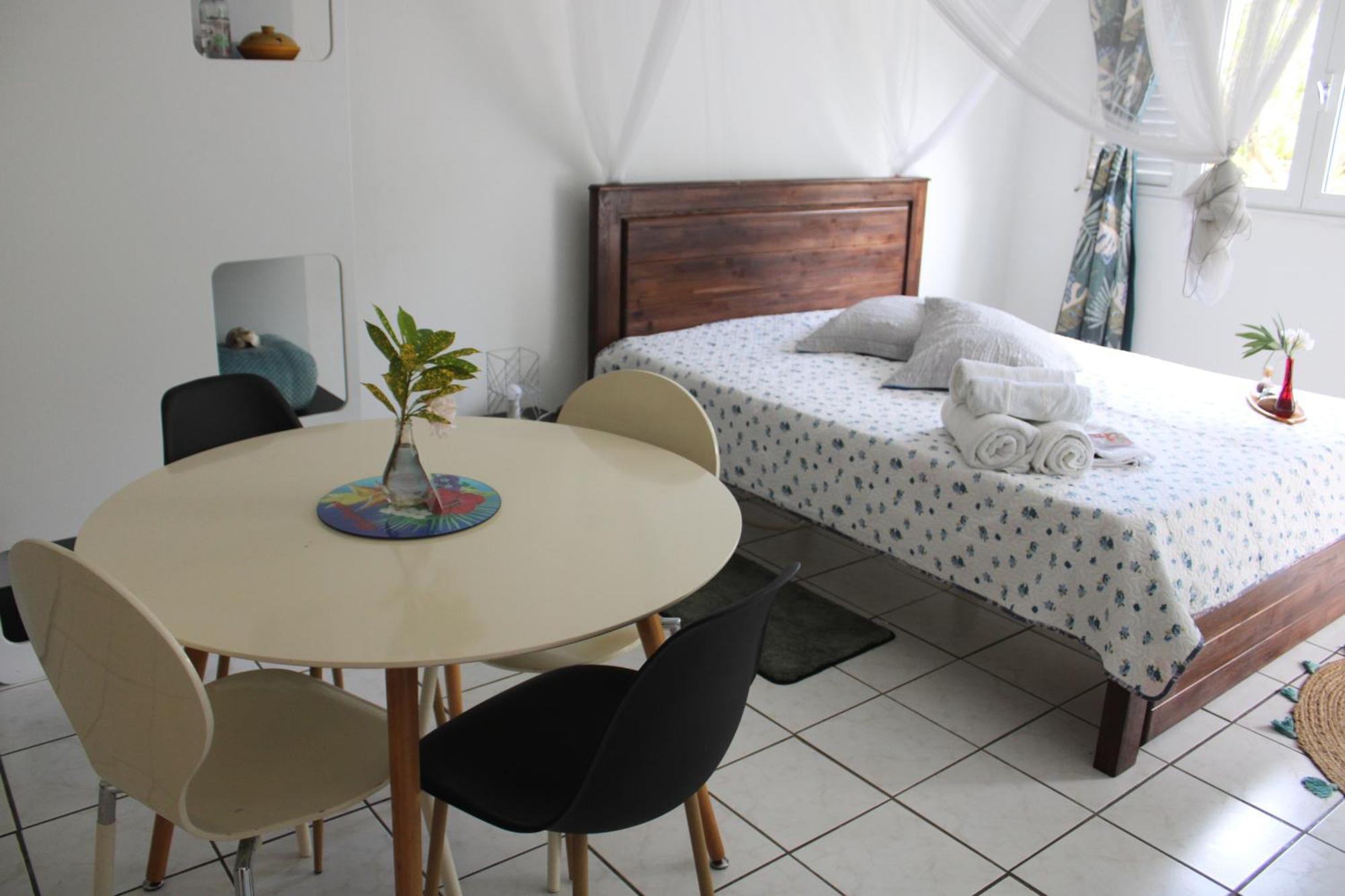 Le Colibri Et Le Frangipanier Apartment ลา ทรินิเต ภายนอก รูปภาพ