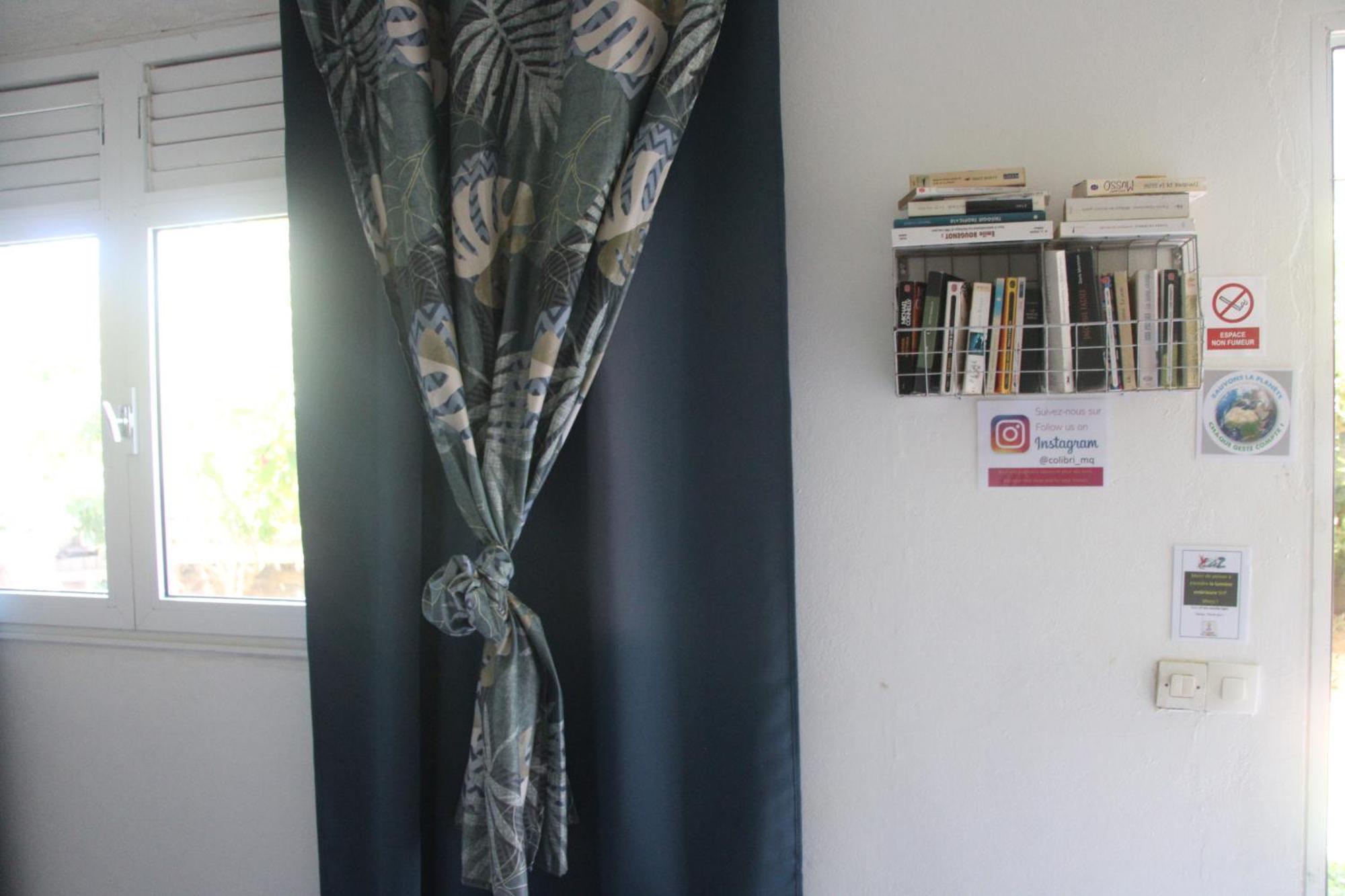 Le Colibri Et Le Frangipanier Apartment ลา ทรินิเต ภายนอก รูปภาพ