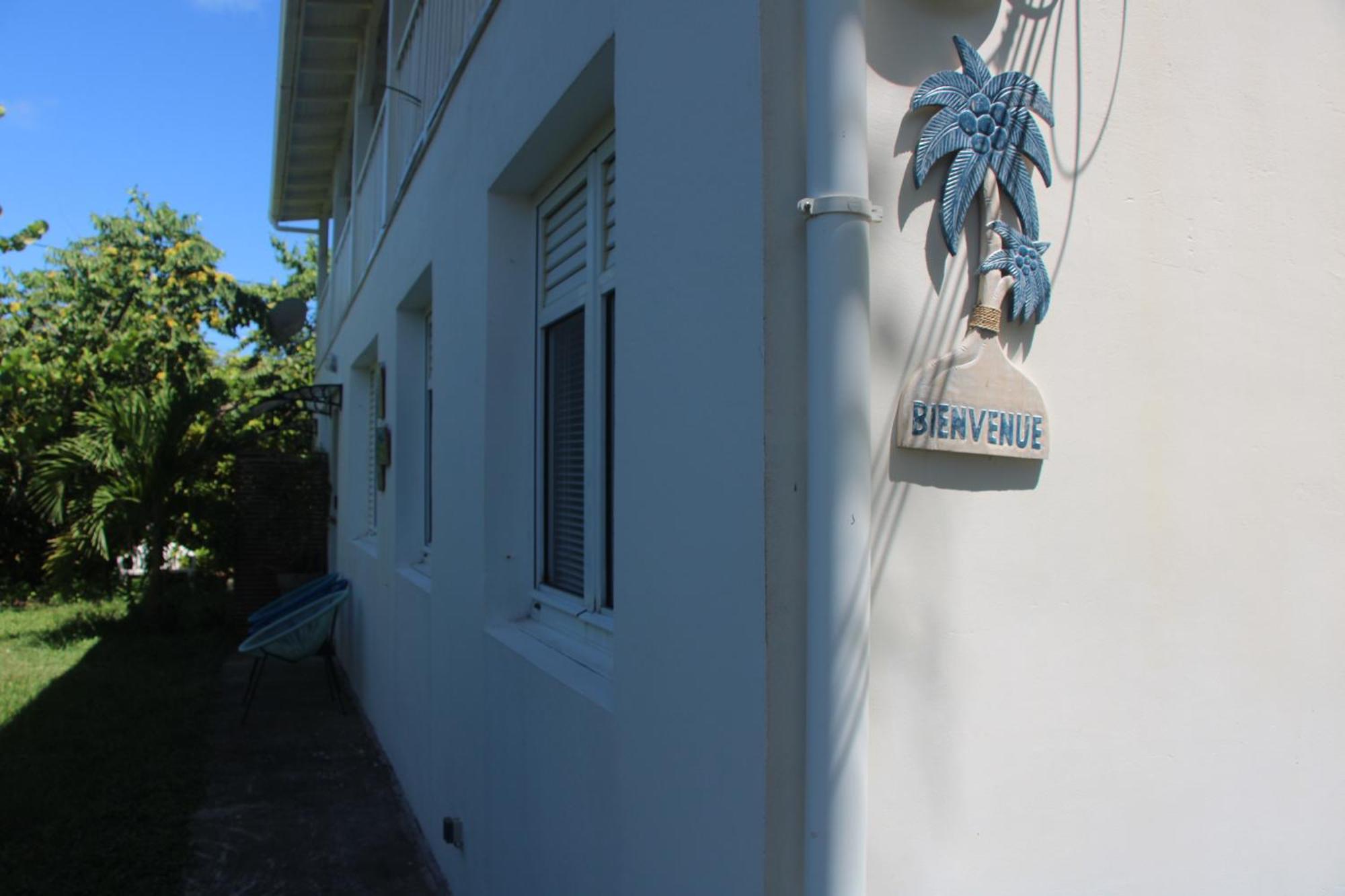 Le Colibri Et Le Frangipanier Apartment ลา ทรินิเต ภายนอก รูปภาพ